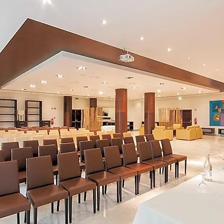 Dunamar Aparthotel 4*