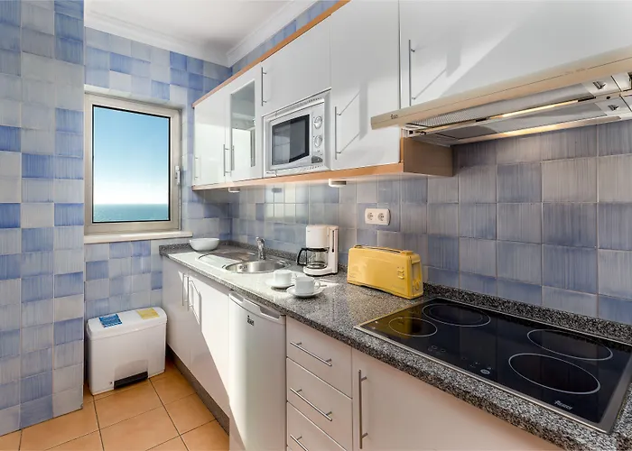 Dunamar Aparthotel 4*